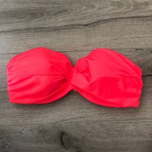 Victoria's Secret twist front top 32DD